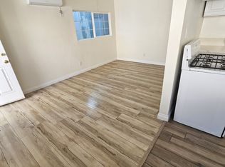 10760 Sutter Ave, Pacoima, CA 91331