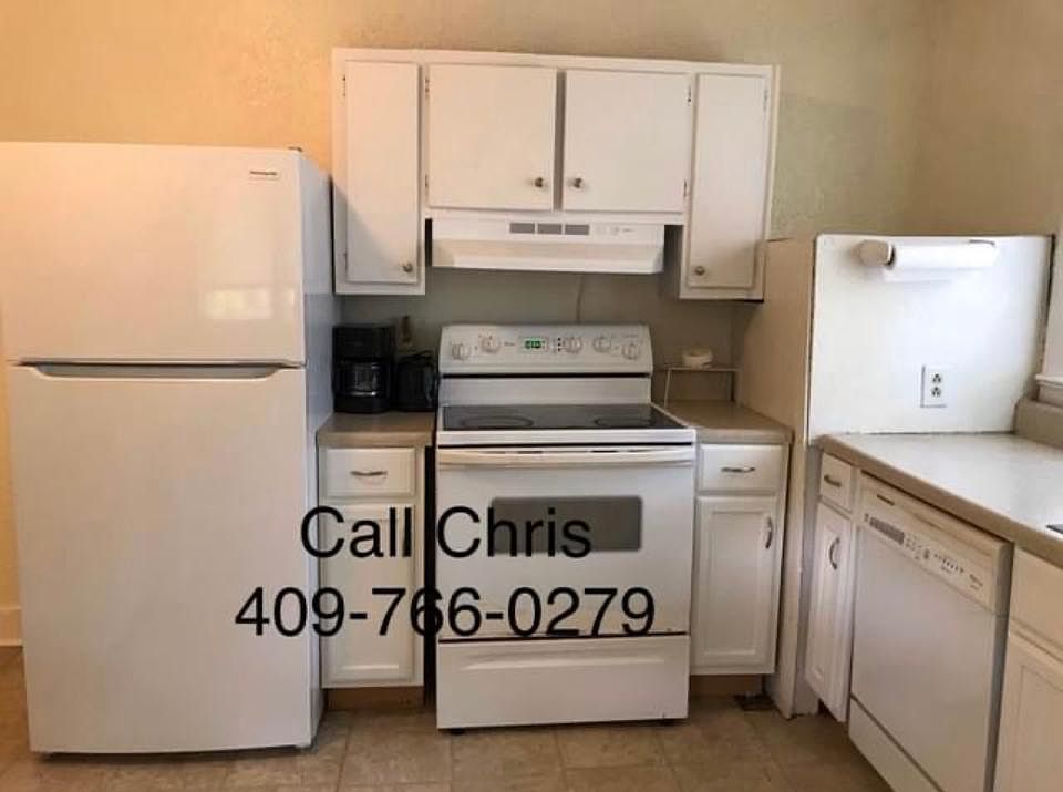 1st image of 204 Emory Dr #2