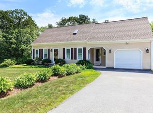 93 Messenger St, Plainville, MA 02762