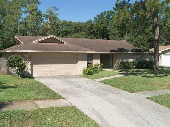 2532 Sweetgum Way W, Clearwater, FL 33761