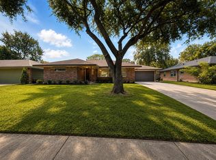 5027 Creekbend Dr, Houston, TX 77035