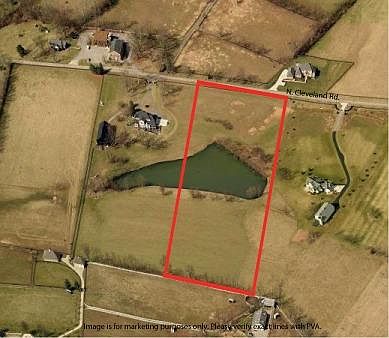 2nd image of 3280 N Cleveland Rd