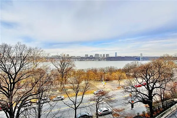 Rented by R New York | media 12