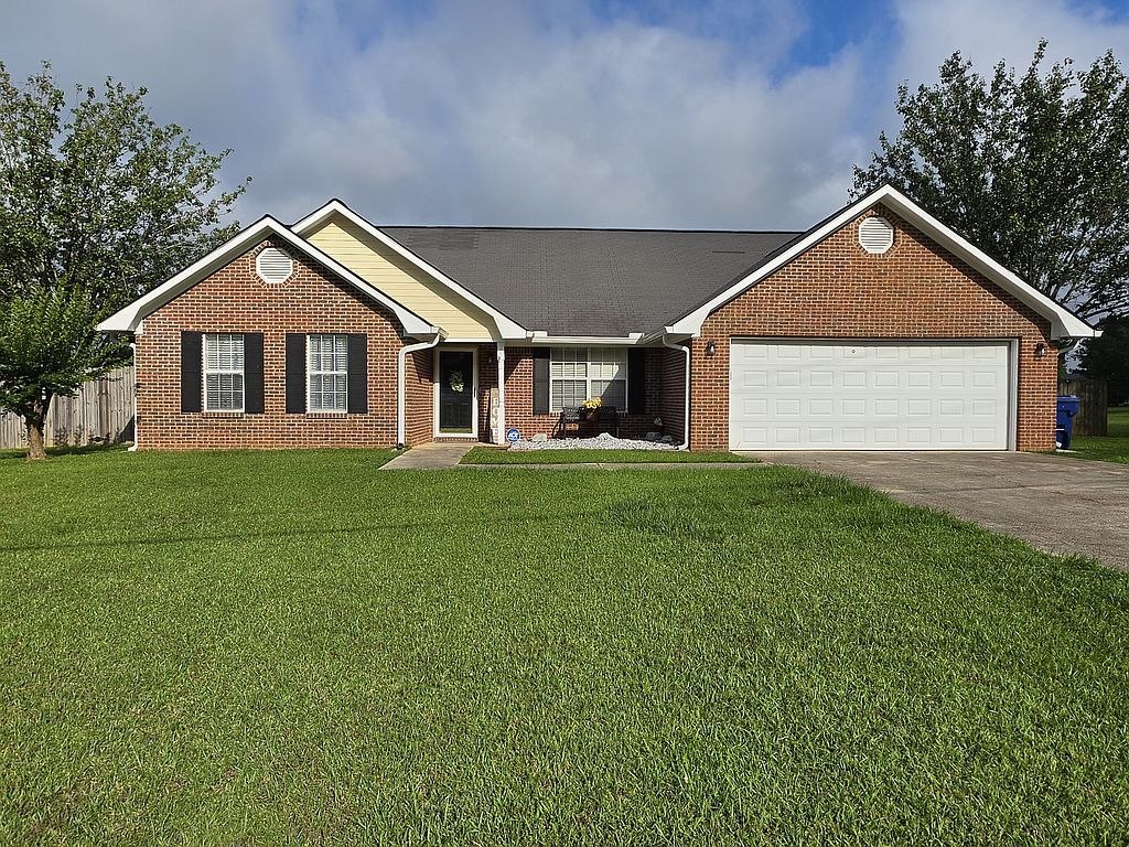 9031 Collinsville Rd - Property Image