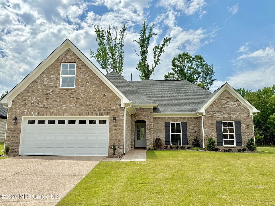 1st image of 1051 Great Glen Dr