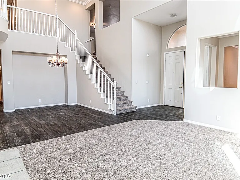 6545 Black Oaks St — Photo 11