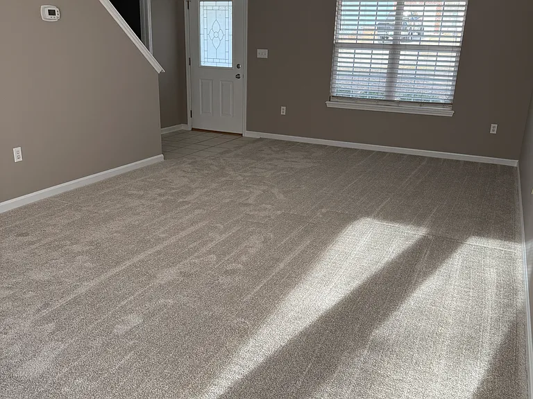 114 Cortland Ct — Photo 15