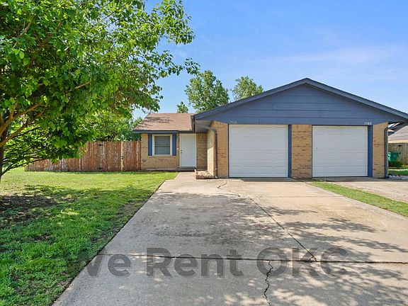 4th image of 7500 NW 113th Pl