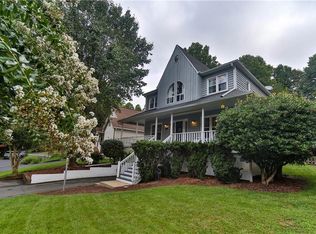 56 Carrisbrooke Ln, Winston Salem, NC 27104