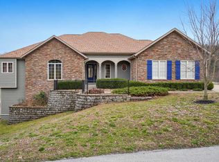 204 Ashwood Ln, Branson West, MO 65737