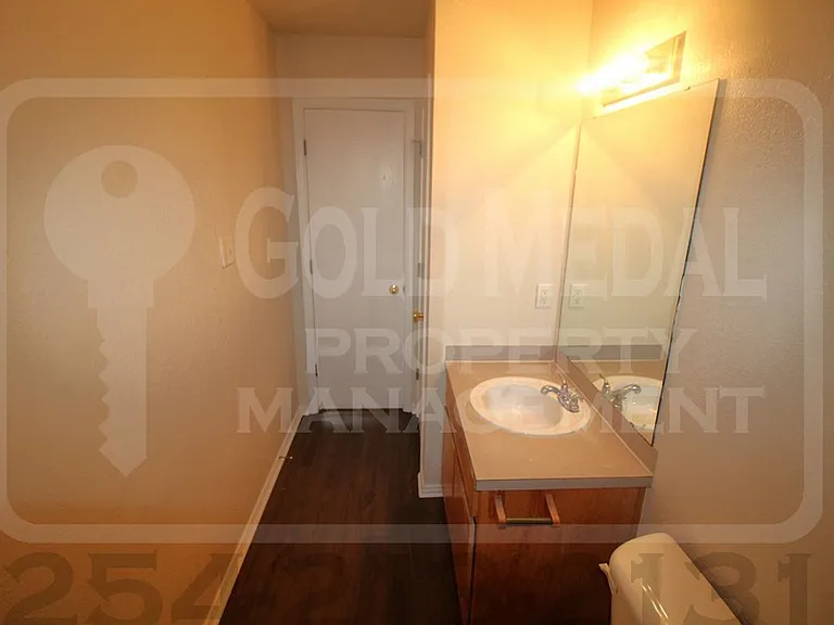4509 Deek Dr — Photo 9