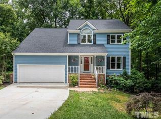 102 Swiftwater Ct, Cary, NC 27513