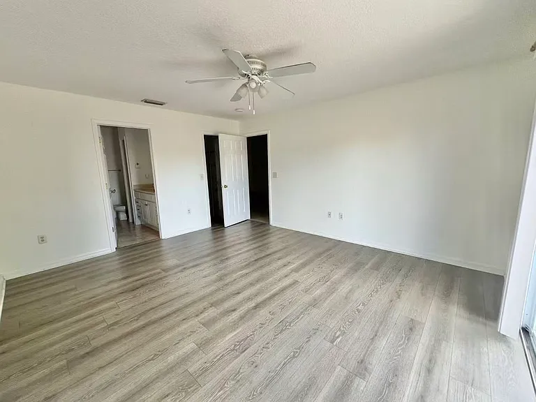 4412 Sherwood Forest Dr — Photo 20