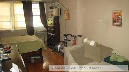 Rented by Bond New York