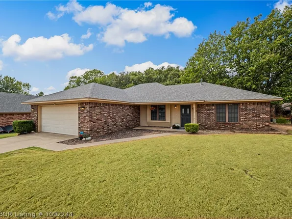 5418 S 93rd Cir, Fort Smith, AR 72903