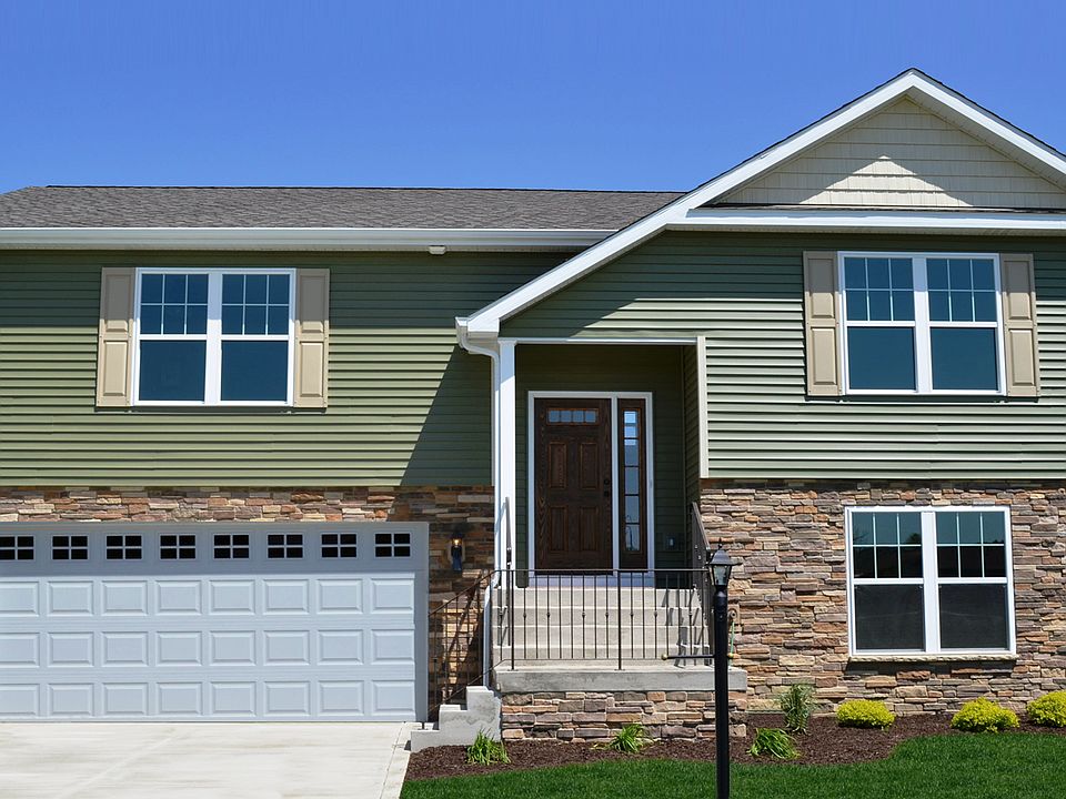 The Wolcott - Standard