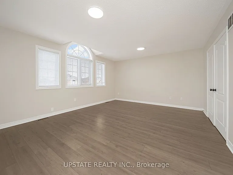 46 Velvet Grass Ln — Photo 11