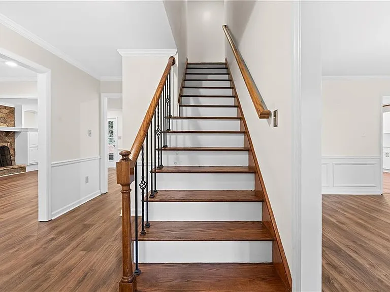 4496 Windsor Oaks Dr — Photo 25
