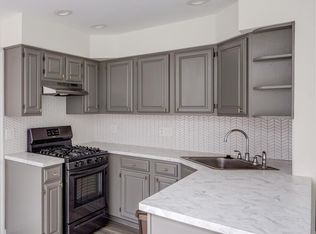 35 Shady Brooke Ln, Logan Township, NJ 08085