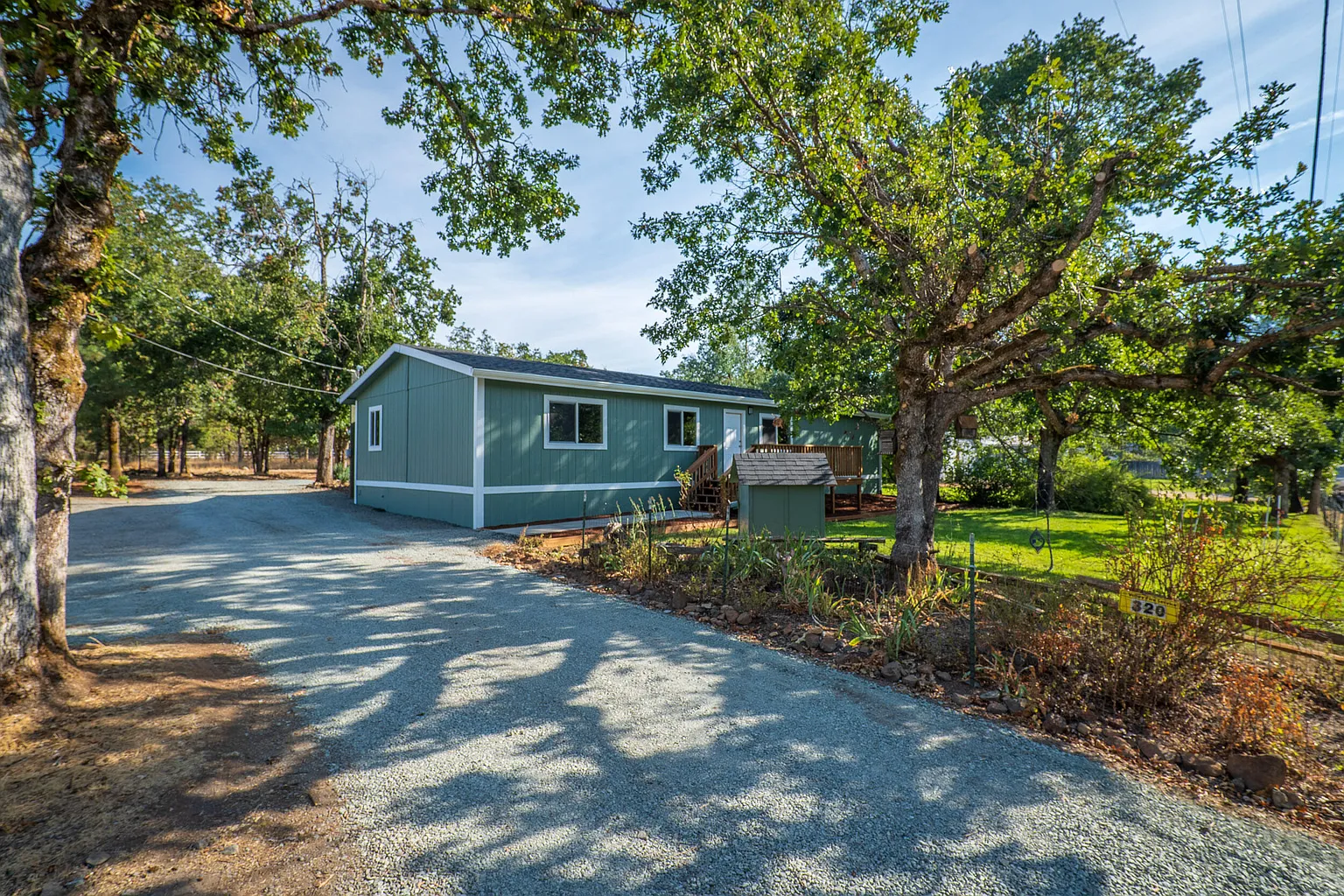 320 Red Mountain Dr photo 1