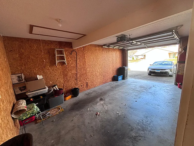 1103 Sandra Ct #A — Photo 12