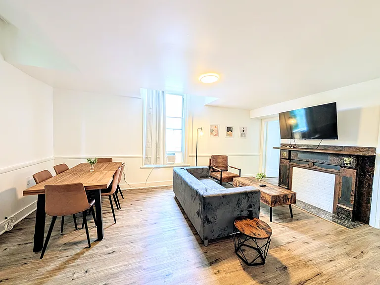 321 Lafayette Ave #2 — Photo 1