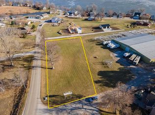 229 N State Rd, Lake View, IA 51450