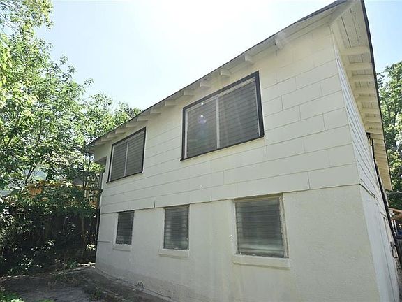 3rd image of 89 Ollie St NW