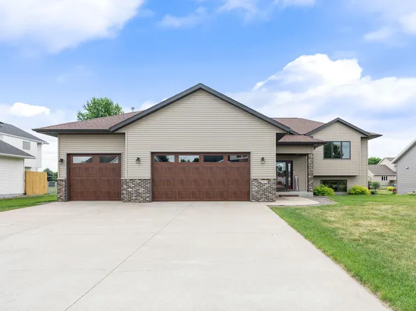 2575 Fox Hollow Ln, Owatonna, MN 55060