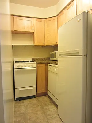 Rented by City Connections Realty | media 23