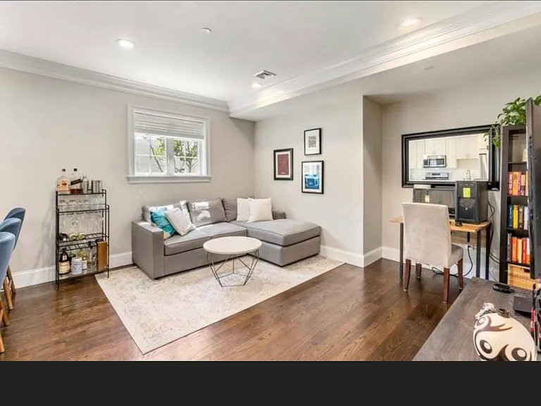 3 Monmouth St #W — Photo 7