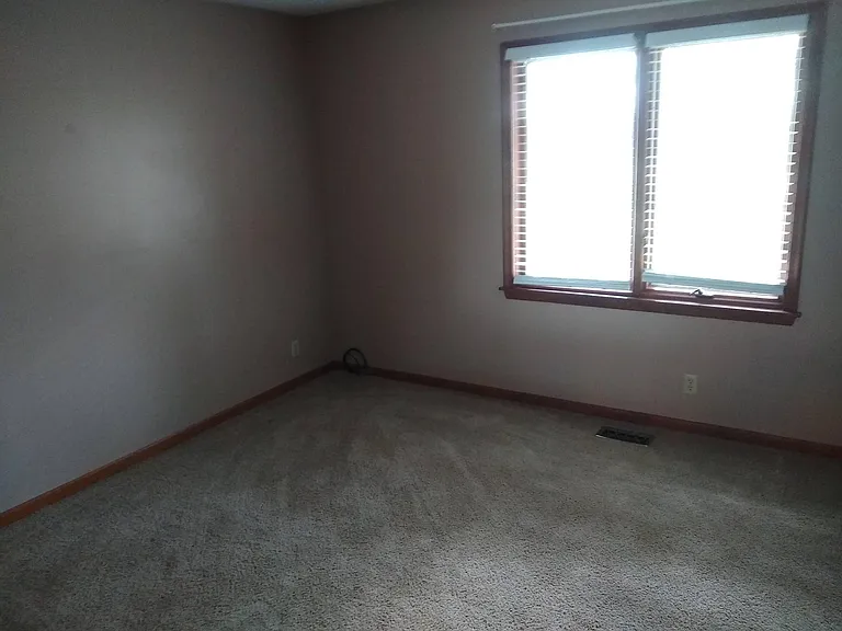 3409 Allendale Dr — Photo 26