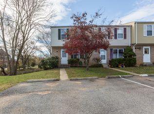 9128 Bramble Bush Ct, Gaithersburg, MD 20879