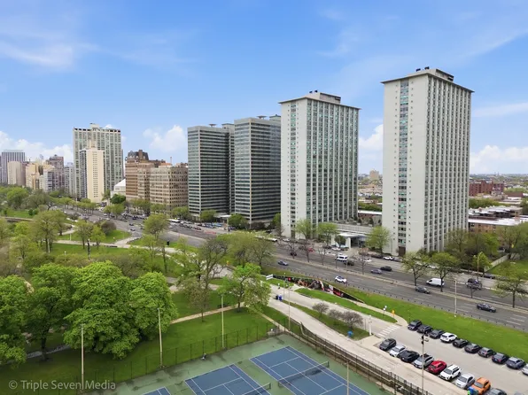 3600 N Lake Shore Dr APT 709, Chicago, IL 60613