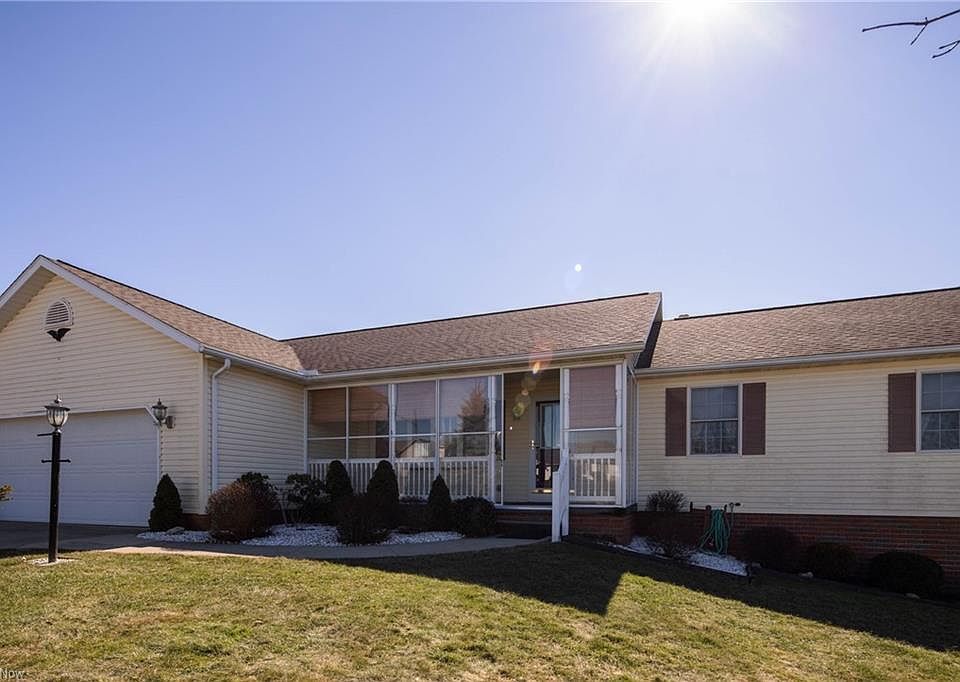 1st image of 228 Eyman Dr
