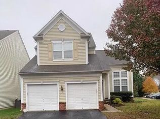 2469 Leyland Ridge Rd, Herndon, VA 20171