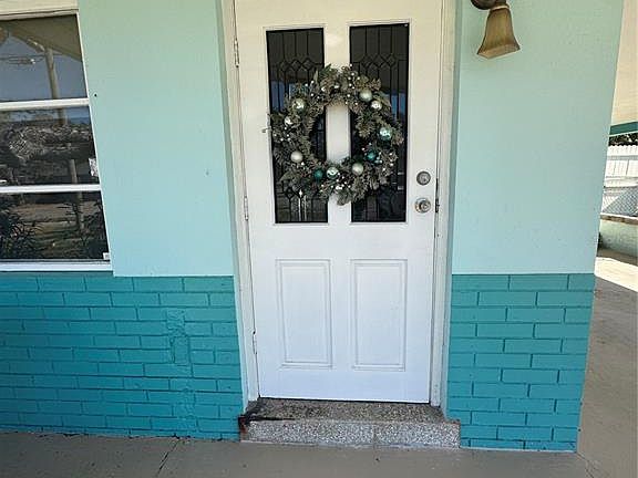 4th image of 7202 Oelsner St