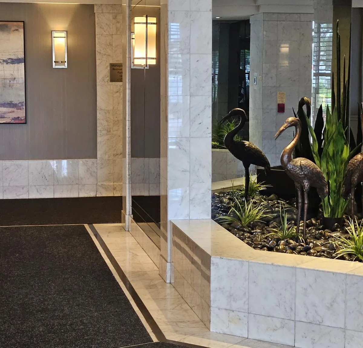 3 bed, $2,800 — Photo 1