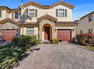 15445 SW 119th St, Miami, FL 33196