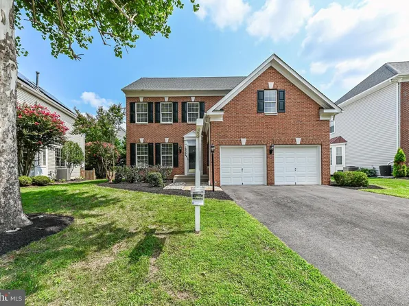 18264 Oak Lake Ct, Leesburg, VA 20176