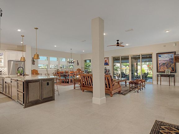 4th image of 25107 Bentridge Valley Ln