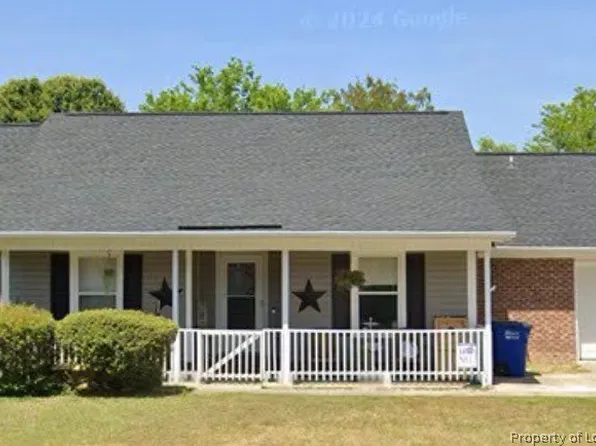 372 Woodberry Cir, Raeford, NC 28376