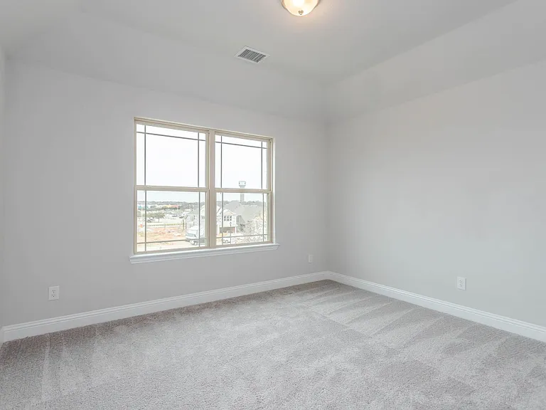 1537 Euclid Aly — Photo 9