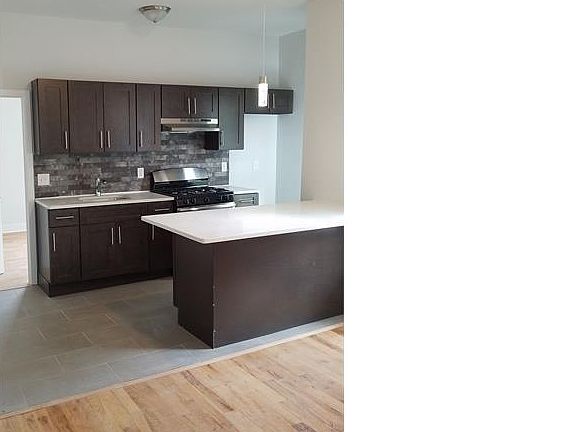 4th image of 62 Farley Ave #2