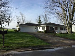 906 Dearborn St, Berne, IN 46711