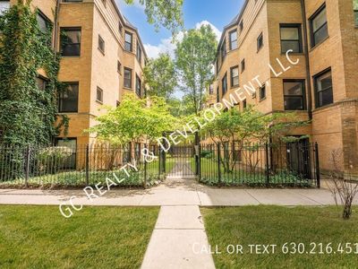 7635 N Greenview Ave APT 2E, Chicago, IL, 60626