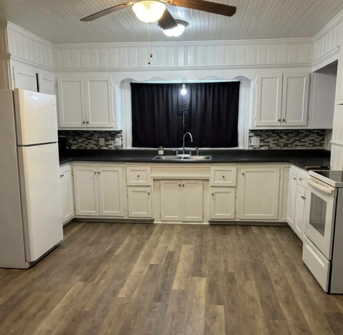 Studio, 1326 sqft, $1,100 — Photo 4