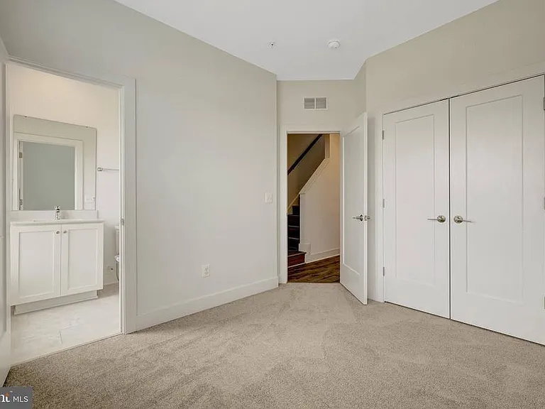 11247 Beaker St — Photo 26