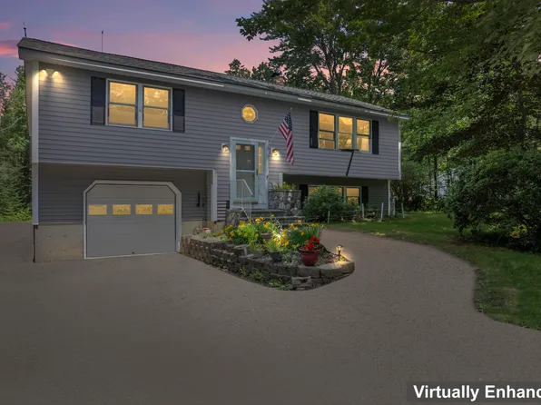 30 Roundstone Drive, Glenburn, ME 04401