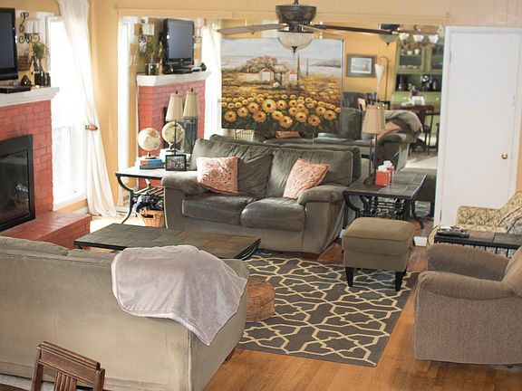 Lots of natural light